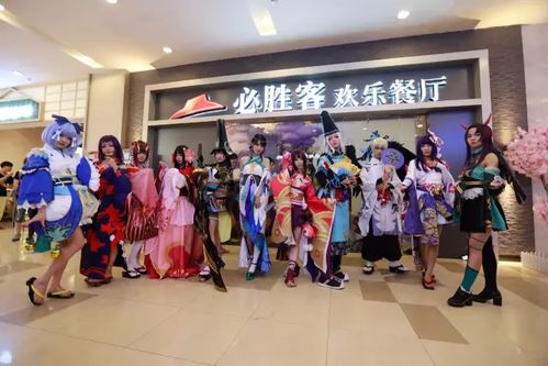 次元墻裂啦！成都這家主題餐廳，迎賓的竟是一群二次元伙伴